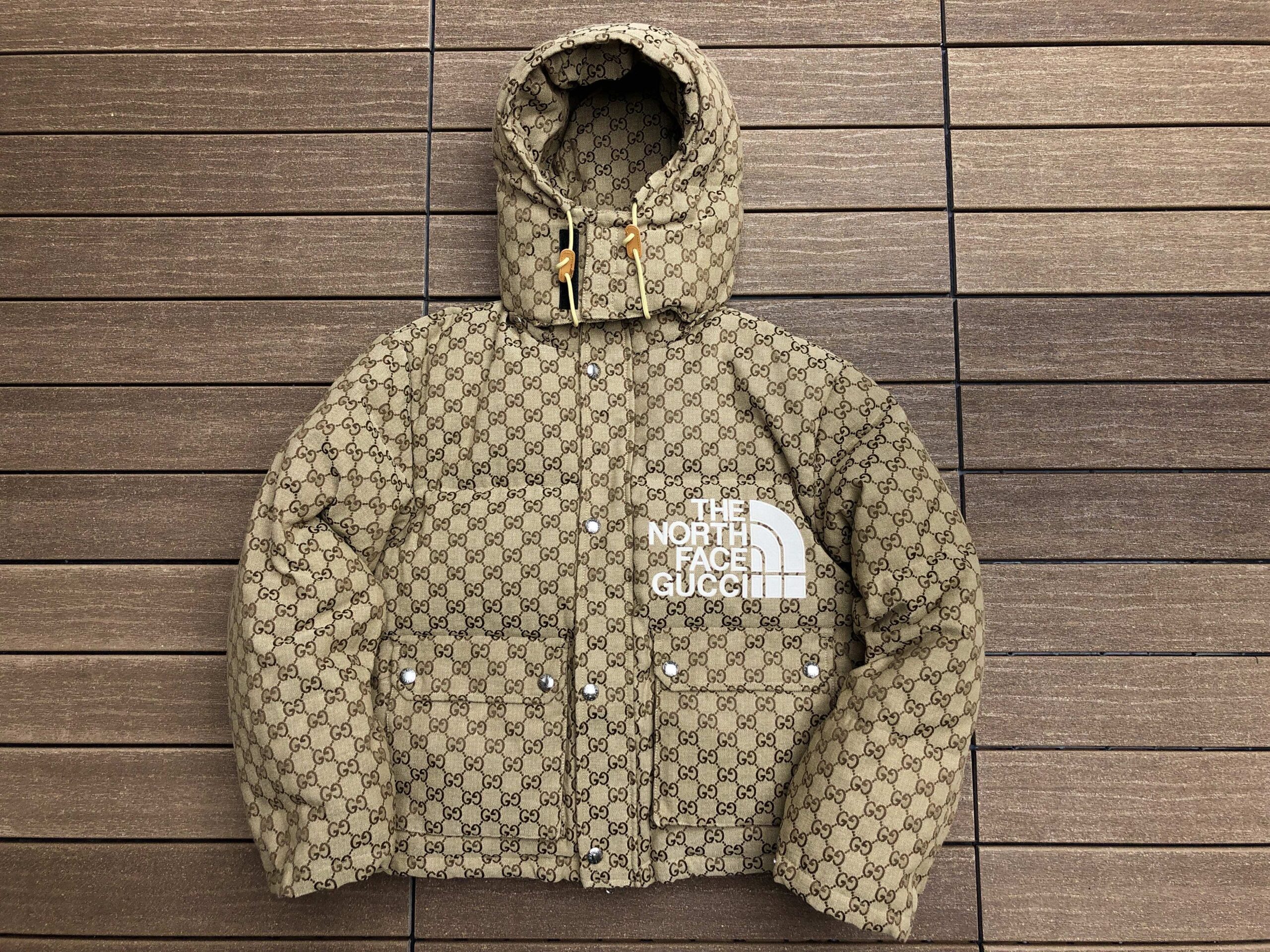 THE NORTH FACE DOWN JACKET