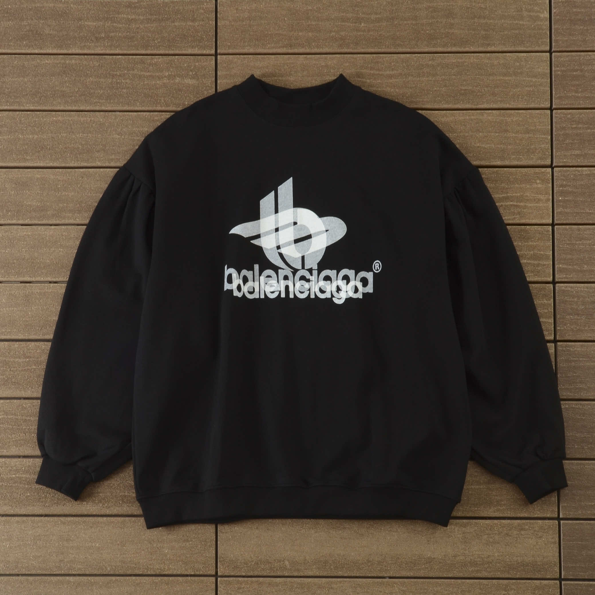 BALENCIAGA SWEATER
