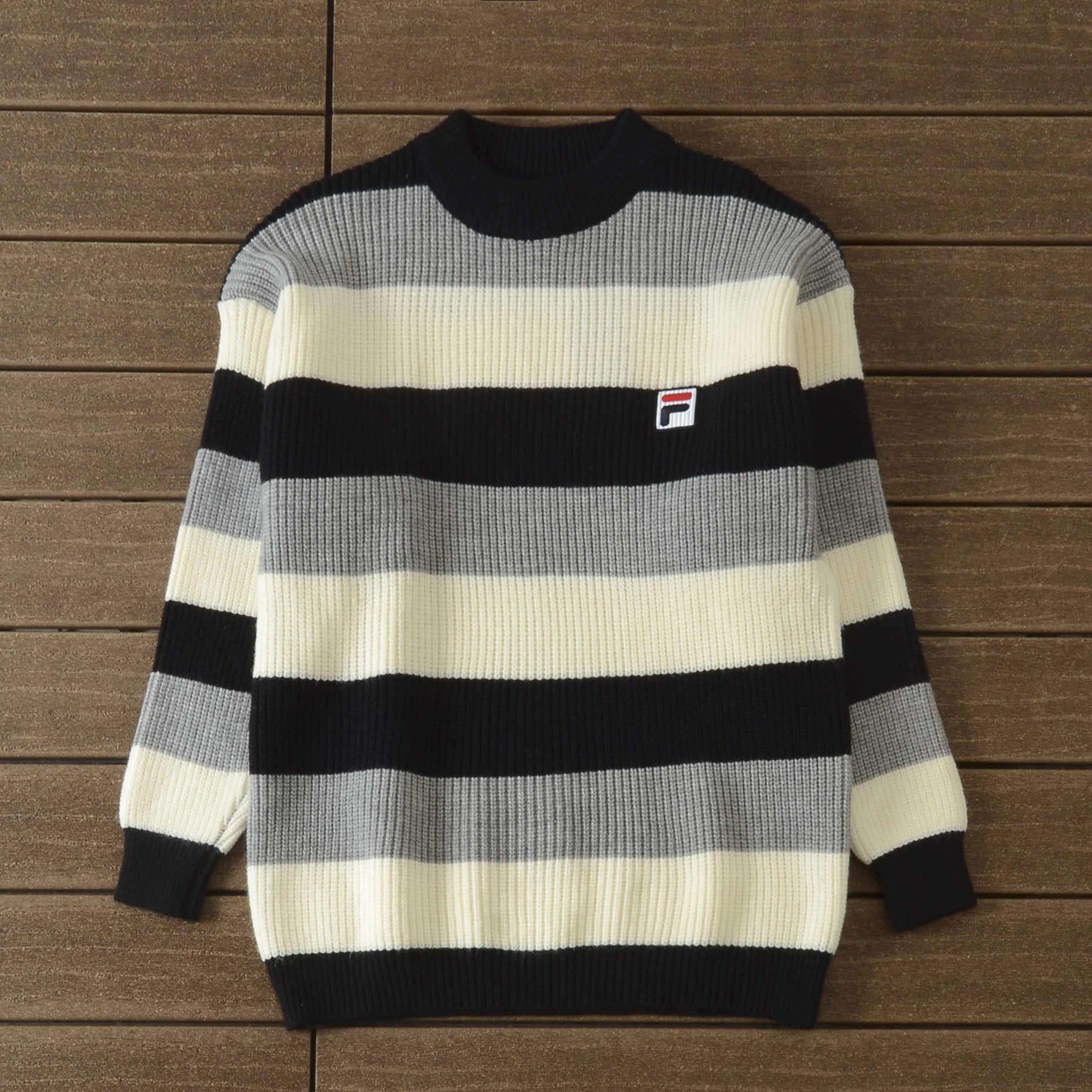 FILA SWEATER