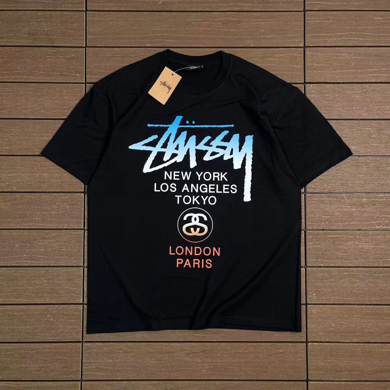STUSSY T-SHIRT