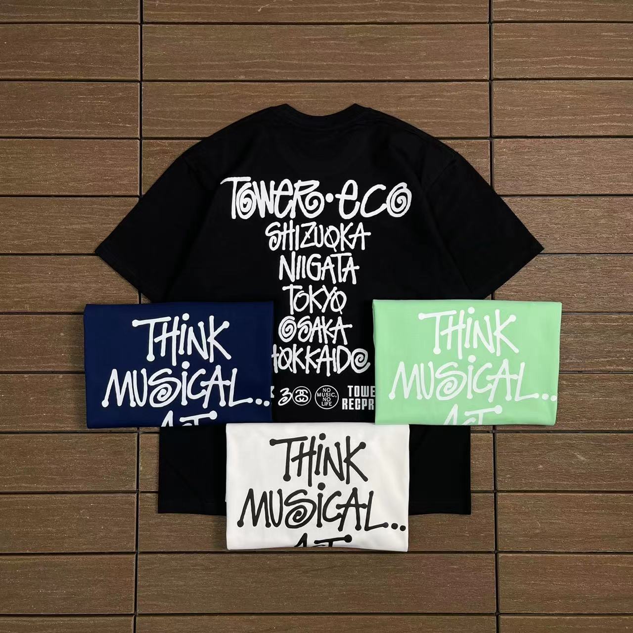STUSSY T-SHIRT