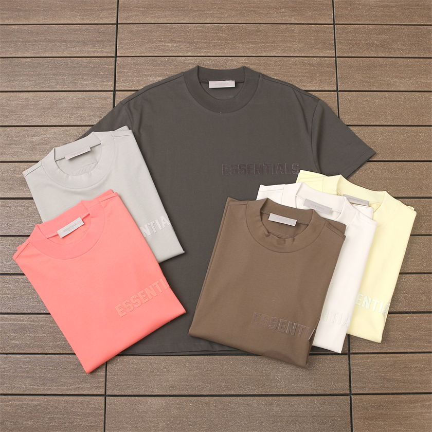 ESSENTIALS T-SHIRT