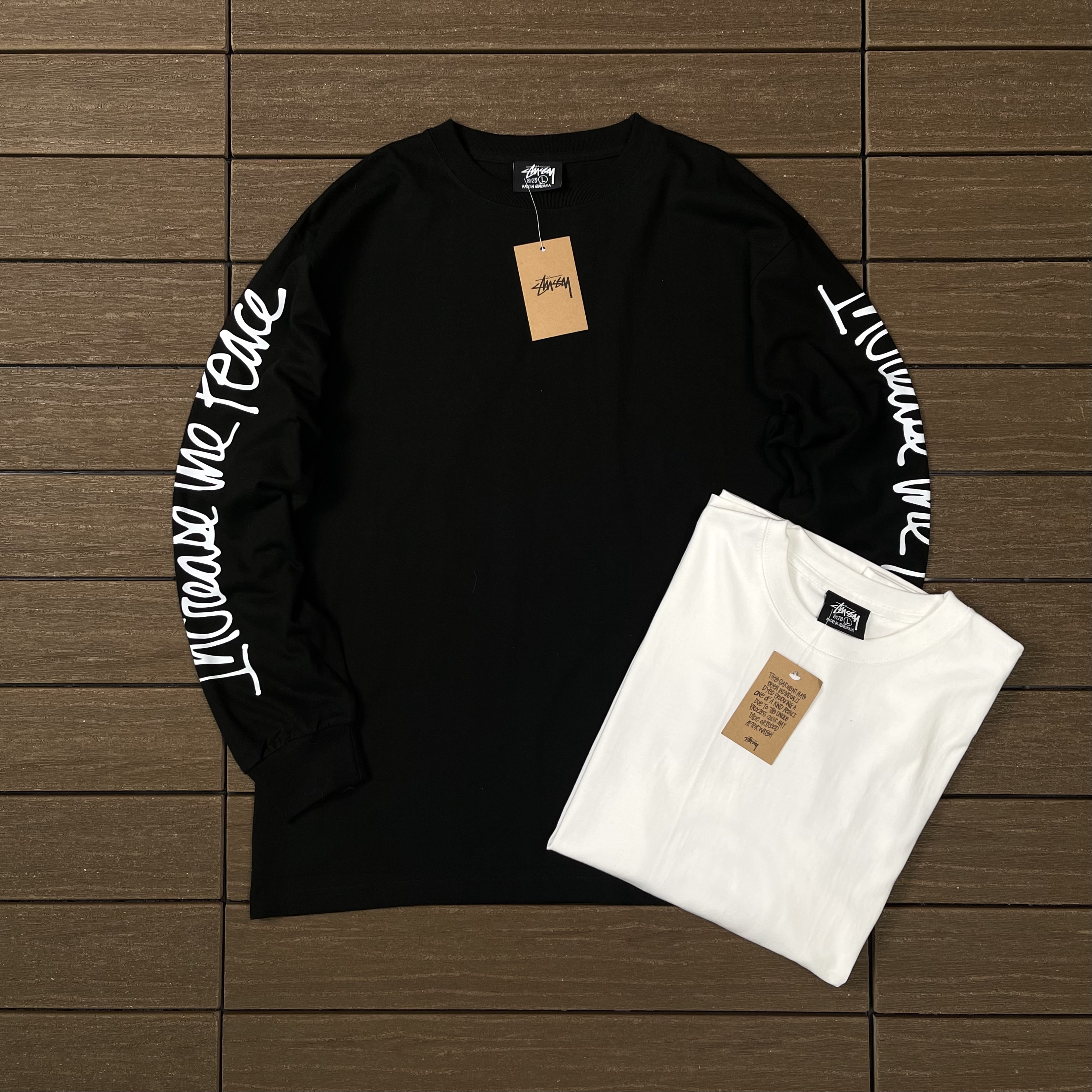 STUSSY T-SHIRT