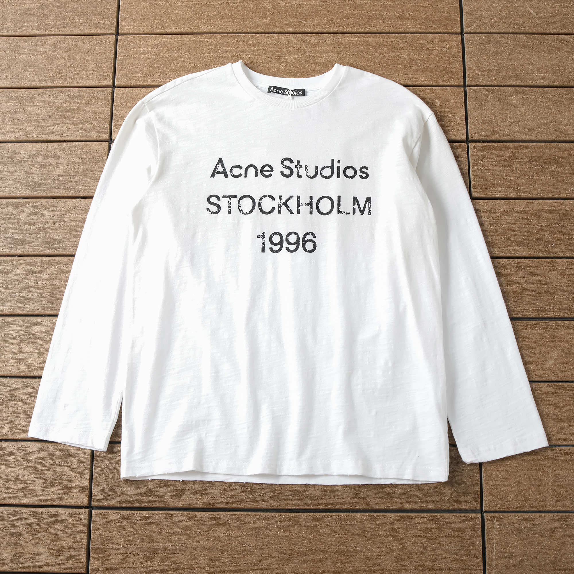 ACNE T-shirt