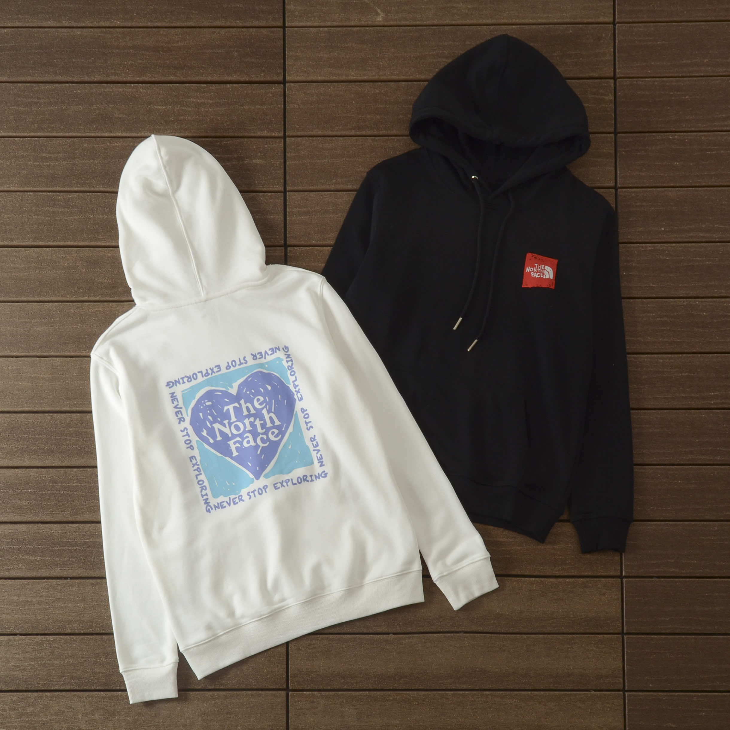 THE NORTH FACE HOODIE