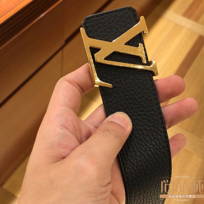 LV Leather belt