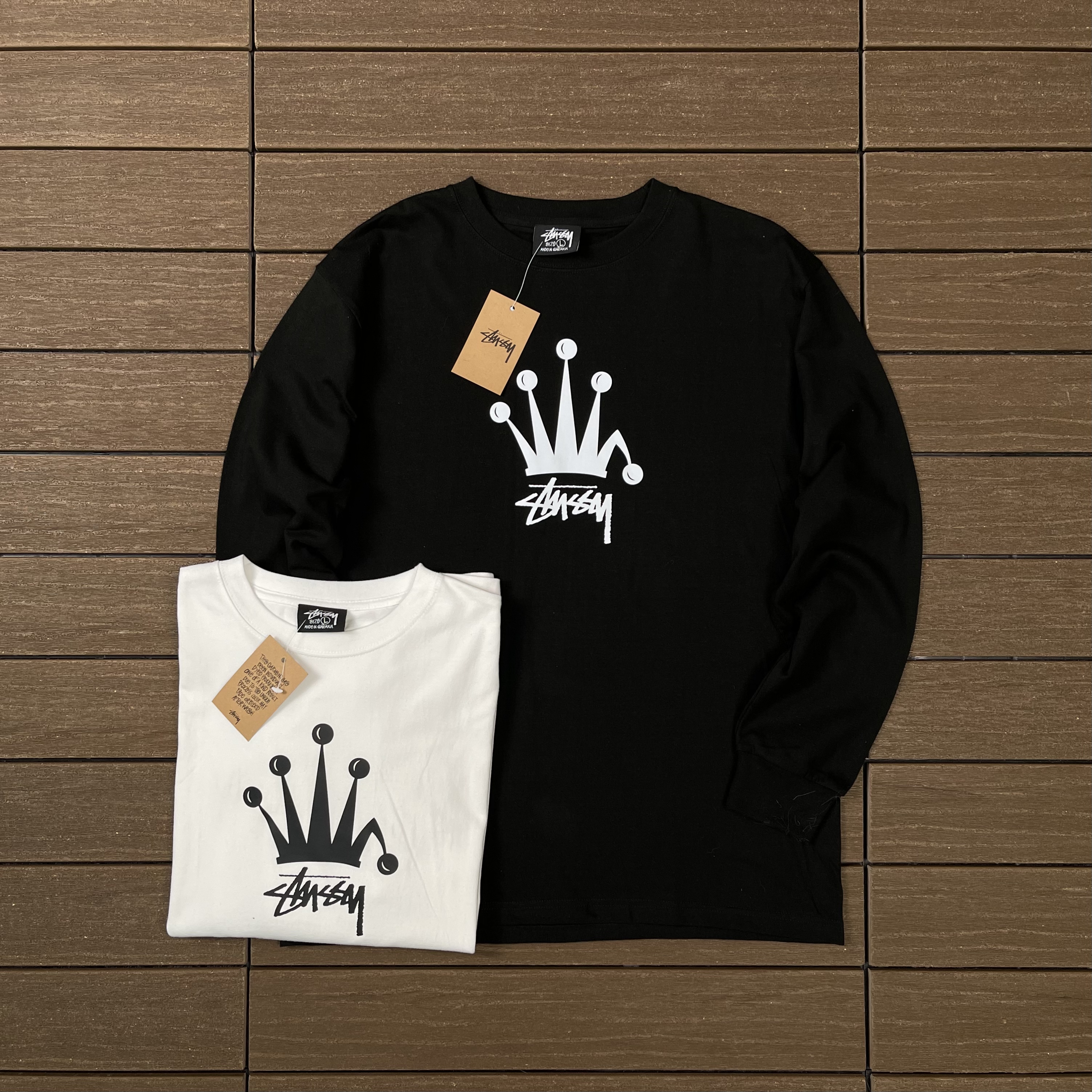 STUSSY T-SHIRT