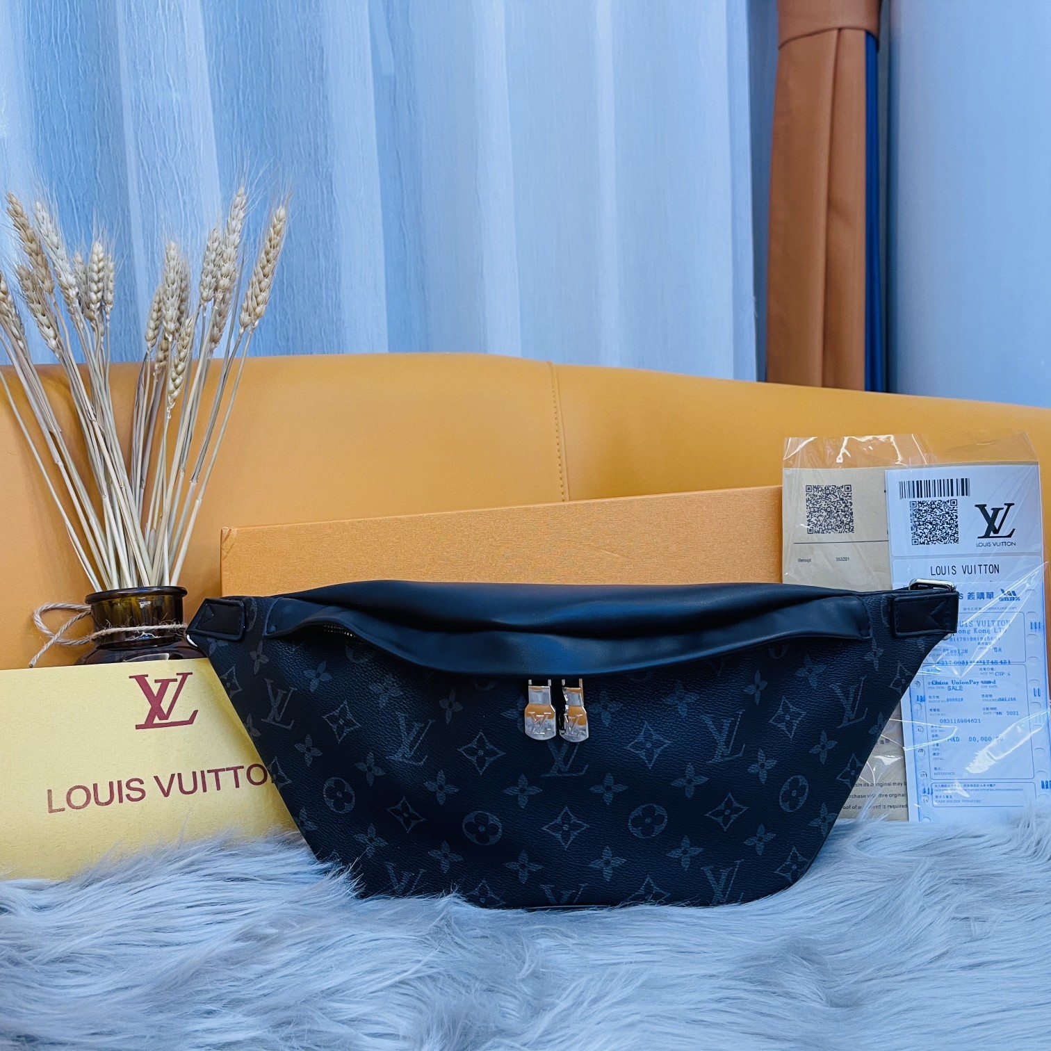 LV BAG