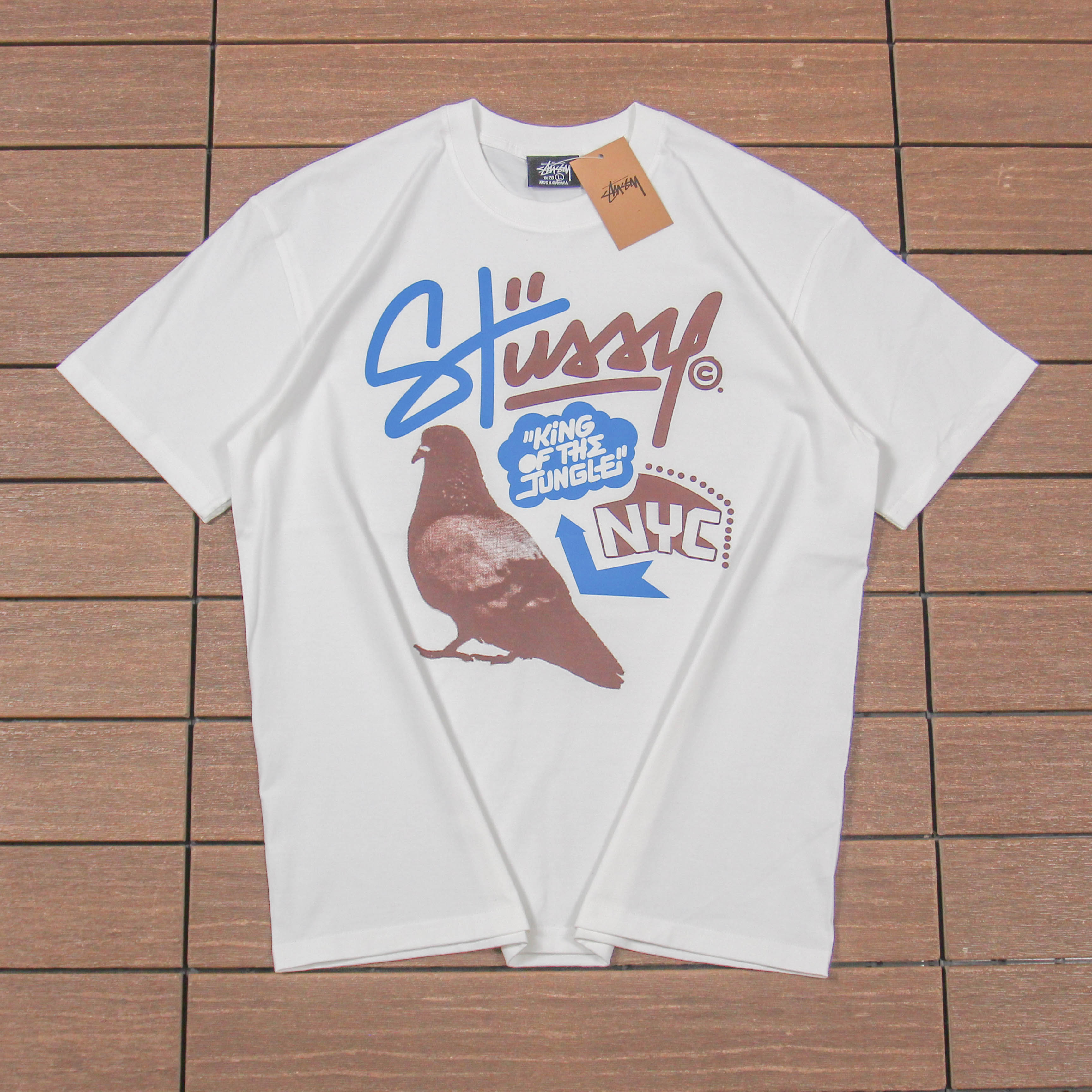 STUSSY T-SHIRT